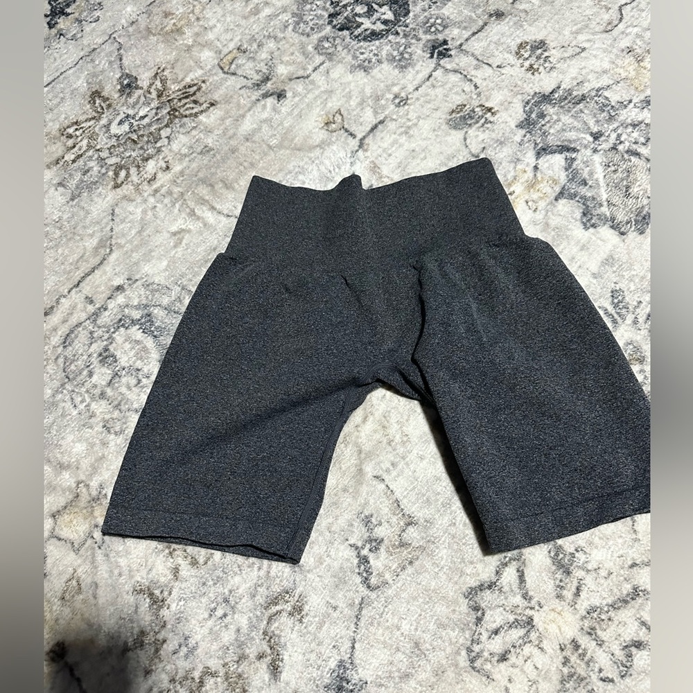 NVGTN shorts